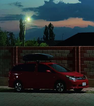 bud e9: Toyota WISH: 2003 г., Минивэн — 1