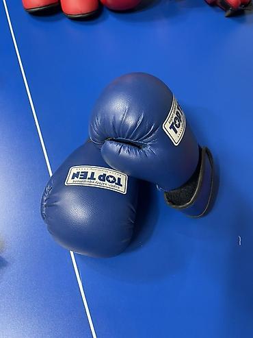 Шлемы: Продаю недорого Комплект экипировки для тхэквондо (ITF) Состав: - — 5