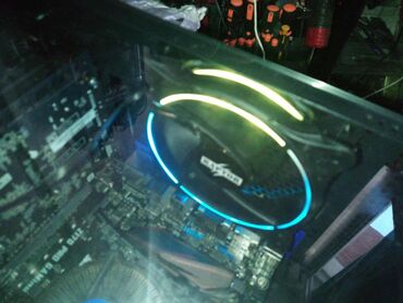 Desktop računari i radne stanice: Svetleci Gejmer racunar novije generacije DDR4-Povoljno-Odlican — 8