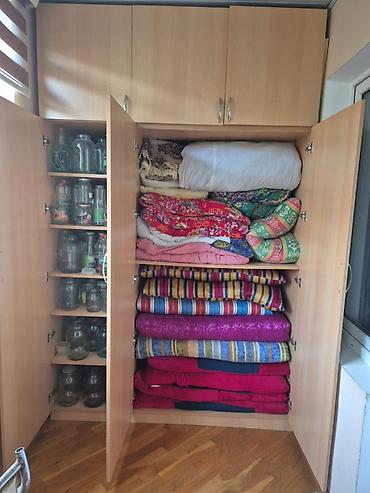 Балконные шкафы: Tavana qədər hündür, geniş və dərin saxlama dolabı satılır. Eni — 2