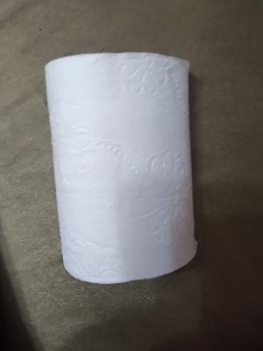 skaflar islenmis: Islenmis tualetbumaga — 1