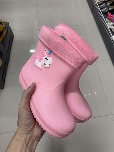 Gumene čizme: Gumene čizme, Veličina - 19 na lalafo.rs — 8 Gumene čizme: Gumene čizme, Veličina - 19 — 8