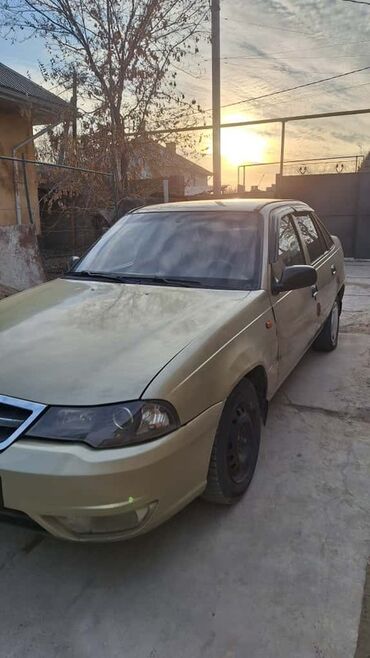 Daewoo: Daewoo Nexia: 2008 г., 1.5 л, Механика, Бензин, Седан — 5