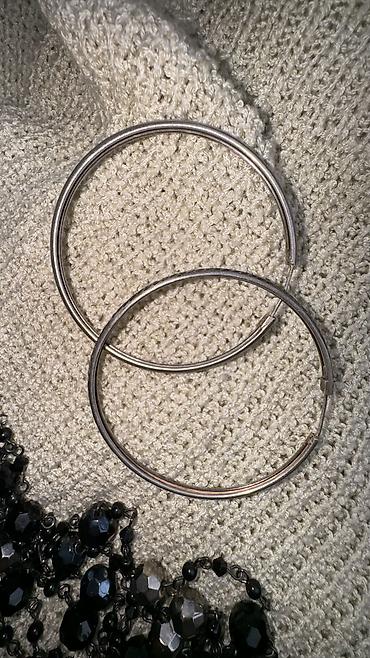 Наборы украшений: Крупные серьги-кольца и длинные бусы - Серьги: классические кольца — 2