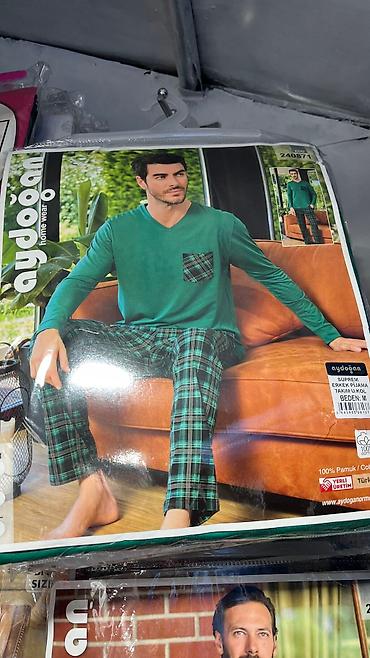 Другая мужская одежда: Мужские пижамы Мусжкие халаты Мужское термобелье Широкий ассортимент — 25