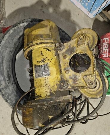 Qayçılar, bıçaqlar: Sənaye tipli elektrik talı (vinç) telfer - Model: “Красный Металлист”