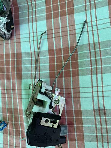 Другие детали кузова: Запчасти на honda crv rd5-rd7 Задний плафон правый рест поврежденный — 13