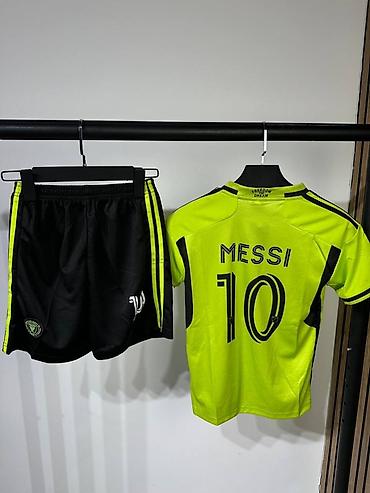 сека: Детская футбольная форма Inter Miami с фамилией Messi и номером 10 — 2
