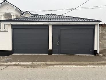 Секционные ворота: Секционные ворота и калитки из сэндвич‑панелей - Тип: подъемные — 2