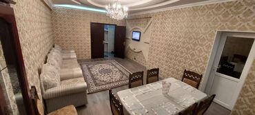 Köhnə tikili: Əhmədli metrosu yaxınlığı,Gəncə təndirinin yanında,22 mərtəbənin,10-cu