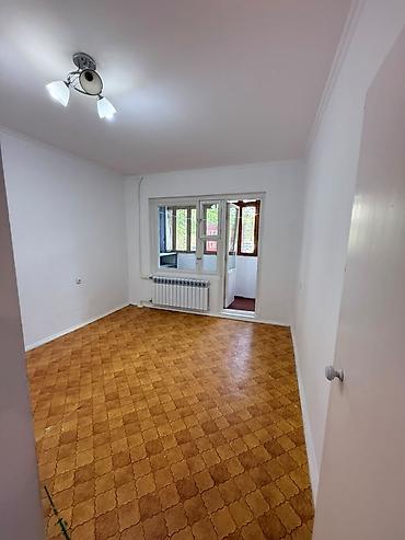 2 кв 104 серия: 4 комнаты, 85 м², 12 мкр 106 серия, 1 этаж, Косметический ремонт — 2