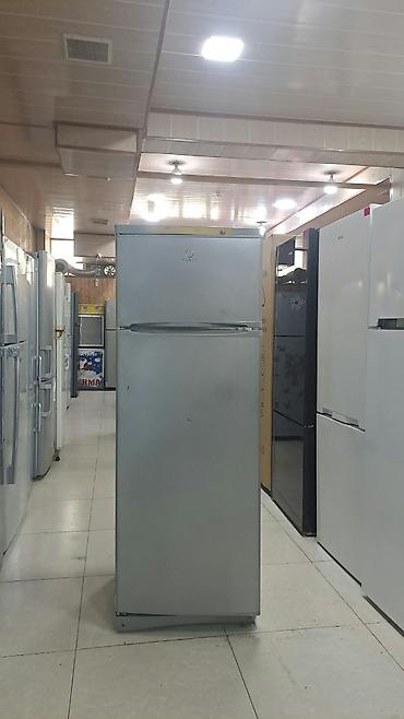 İki qapılı soyuducu (üstdən dondurucu) - Brend: Indesit - Rəng