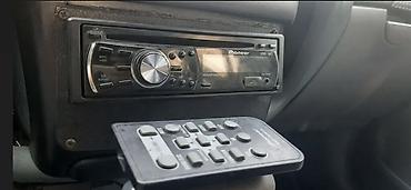 Pioneer avtomobil maqnitolası + pult - Marka/model: Pioneer (1-DIN)