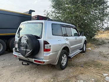 ка пят: Mitsubishi Pajero: 2002 г., 2.5 л, Механика, Дизель, Внедорожник — 3