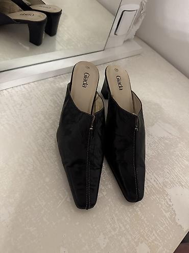 nine west papuče: Papuce na stiklu od prave koze,udobne,trenutno jako moderne.Nemacka — 2