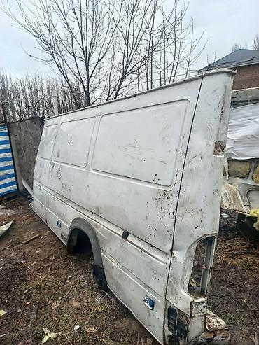 Грузовые кузова и будки: Mercedes-Benz — 2