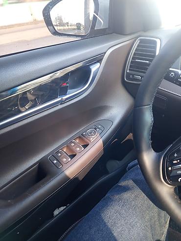 Другие детали салона: Хюндай Грандеур бизнес‑класса.С тонировкой одам не такси Основные — 5