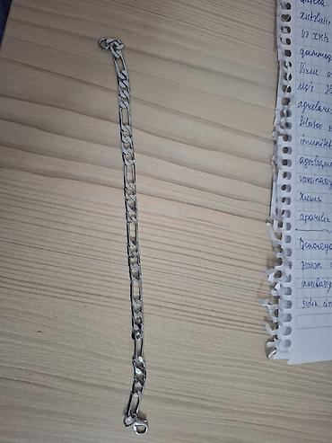 Gümüş rəngli zəncir qolbaq - Material: metal ərinti, gümüş rəng -