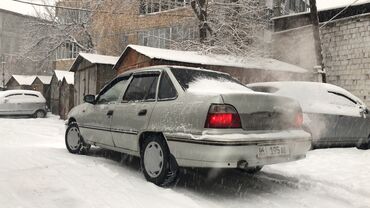 nexia 2006: Daewoo Nexia: 2006 г., 1.5 л, Механика, Бензин, Седан