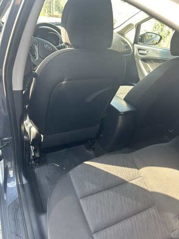 Kia: Kia Forte: 1.8 l | 2015 il Sedan — 5