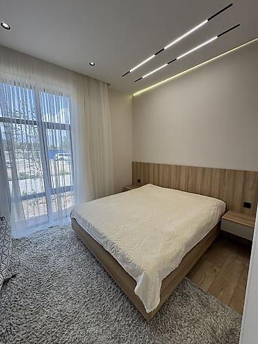 номер кг жалал абад: 3 комнаты, 100 м², Кызыл-Суу, Собственник — 6