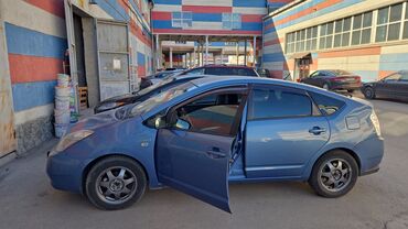 авто рассрочка бишкек фото: Toyota Prius: 2008 г., 1.5 л, Вариатор, Гибрид, Хэтчбэк