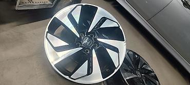 Литые Диски R 18 Honda, Комплект, отверстий - 5, Б/у at lalafo.kg Литые Диски R 18 Honda, Комплект, отверстий - 5, Б/у