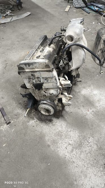 эбу хонда фит: Двигатель Honda, рядный 4‑цилиндровый бензиновый SOHC. На крышке ГБЦ —