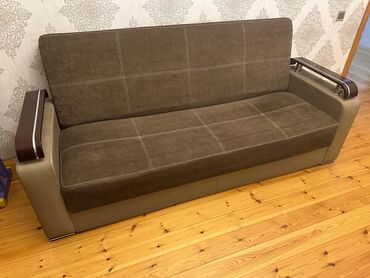 Dolablar: Divan, Açılan, Bazasız, Parça, Çatdırılma yoxdur