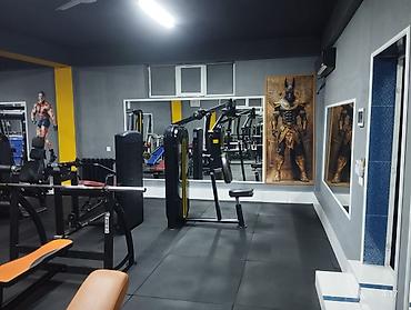 split kondisioner: Fitnes zalı və istirahət zonası Xidmət: - Güc məşqləri, bodibildinq — 7