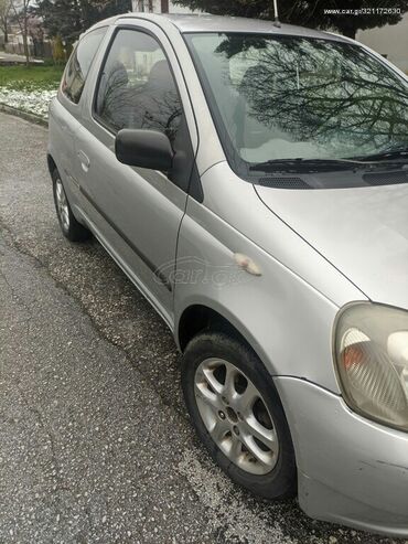 Toyota: Toyota Yaris: 1 l. | 1999 έ. Χάτσμπακ — 3