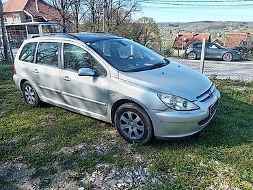 Automobili: PEUGEOT 307 - KOMPLETAN AUTO U DELOVIMA | Originalni polovni delovi — 2