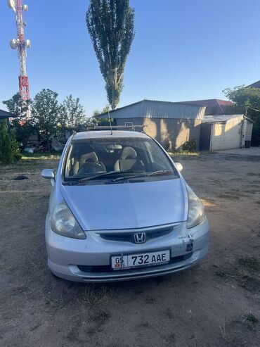 ходовая часть: Honda Fit: 2002 г., 1.3 л, Вариатор, Бензин