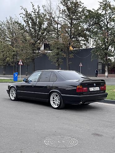 BMW: BMW 5 series: 1993 г. — 6