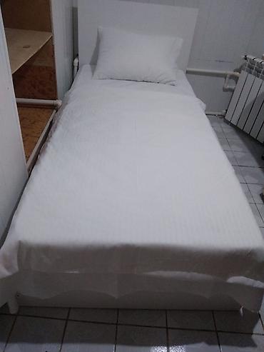 Uzunmüddətli kirayə mənzillər: Salam əleykum. İçərişəhər metrosuna yaxin, Qala divarlarından içəridə — 7