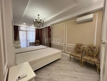 Долгосрочная аренда квартир: 4 комнаты — 9