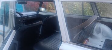 ВАЗ (ЛАДА): ВАЗ (ЛАДА) 2102: 1986 г., 1.2 л, Механика, Бензин, Универсал — 8