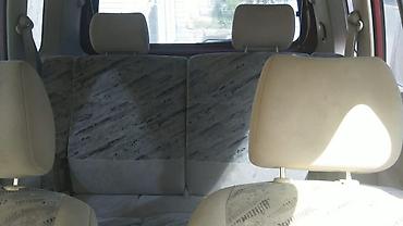 Продажа авто: Mazda Demio: 1999 г., 1.5 л, Механика, Бензин, Хэтчбэк — 2