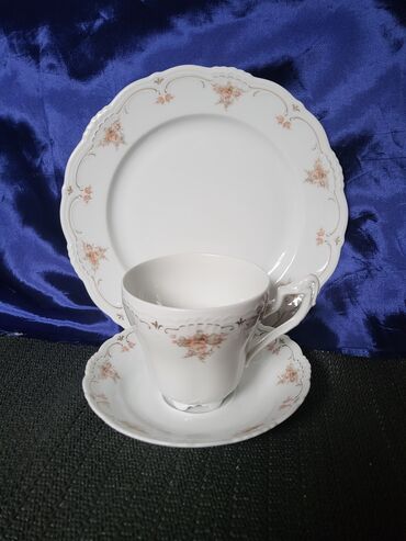 Ostali antikviteti: Servis za 6 osoba 1968g.Bavaria Koniglich Tettau. Servis za na lalafo.rs — 8 Ostali antikviteti: Servis za 6 osoba 1968g.Bavaria Koniglich Tettau. Servis za — 8