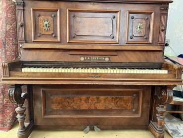 Musiqi mərkəzləri: Qedimi pionena 1879 ci il. Antik var. Ve retki tapilan. Cox qedimidi