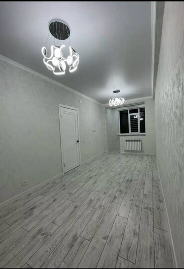 абая 40: 1 комната, 40 м², Элитка, 3 этаж, Евроремонт