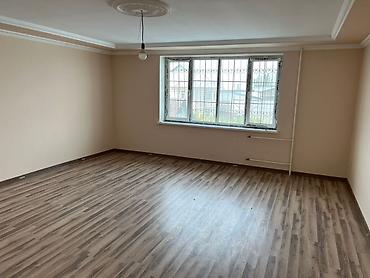 Аренда помещений свободного назначения: ПРОДАЕТСЯ 3-х этажный дом Район: Жиделик Площадь: 600 кв.м Участок: 10 — 2