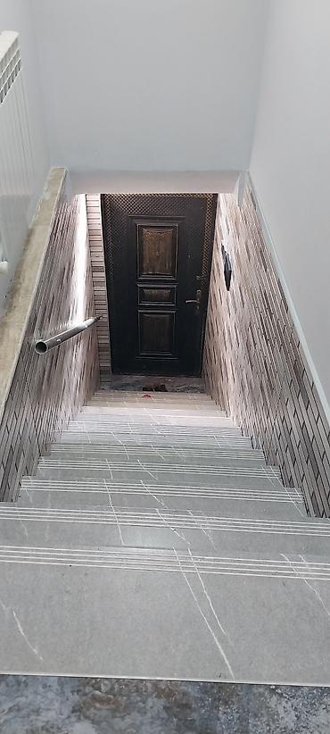 Uzunmüddətli kirayə mənzillər: Kirayə mənzil – 2-ci mərtəbə, ayrı giriş - 2 otaqlı plan: geniş qonaq — 3