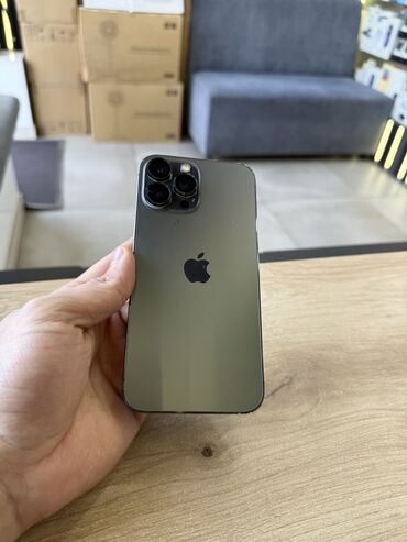 Apple iPhone: IPhone 13 Pro Max, Б/у, 128 ГБ, Graphite, Зарядное устройство, Защитное стекло, Чехол, 86 %