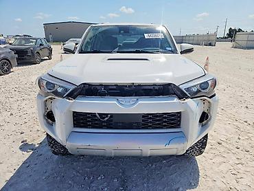 space runner: Toyota 4Runner: 2021 г., 4 л, Автомат, Бензин — 1