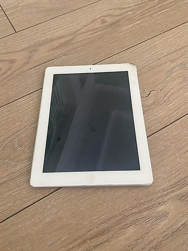 ipad case: İşlənmiş Apple iPad 3 (2012), 9,7", < 64 GB, Ünvandan götürmə — 6