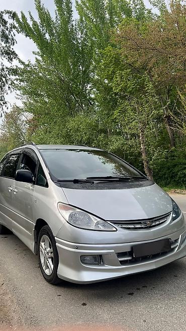 два авто: Toyota Previa: 2001 г., 2.4 л, Механика, Газ, Минивэн — 2
