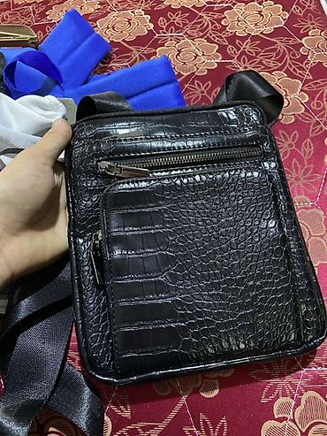 молнии: Мужская/унисекс сумка через плечо, компактная - Материал: плотная — 3