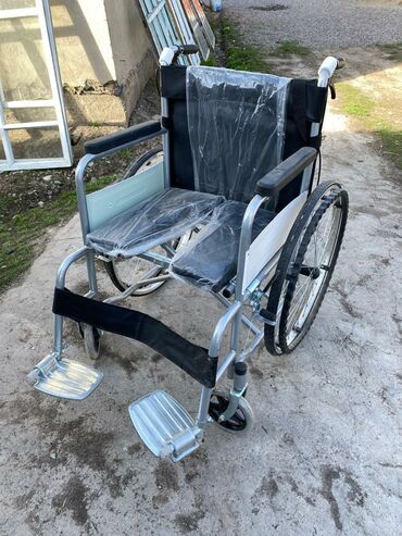 Инвалидные коляски: Каляска новый