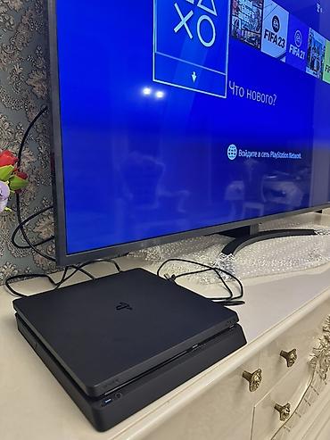 pse 4: PlayStation 4 Slim 500GB satılır. Konsol tam işlək vəziyyətdədir və — 3
